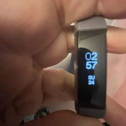Fit Bit Alta HR With Charger 