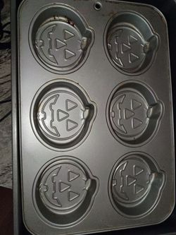 Vintage Baking Pans $10