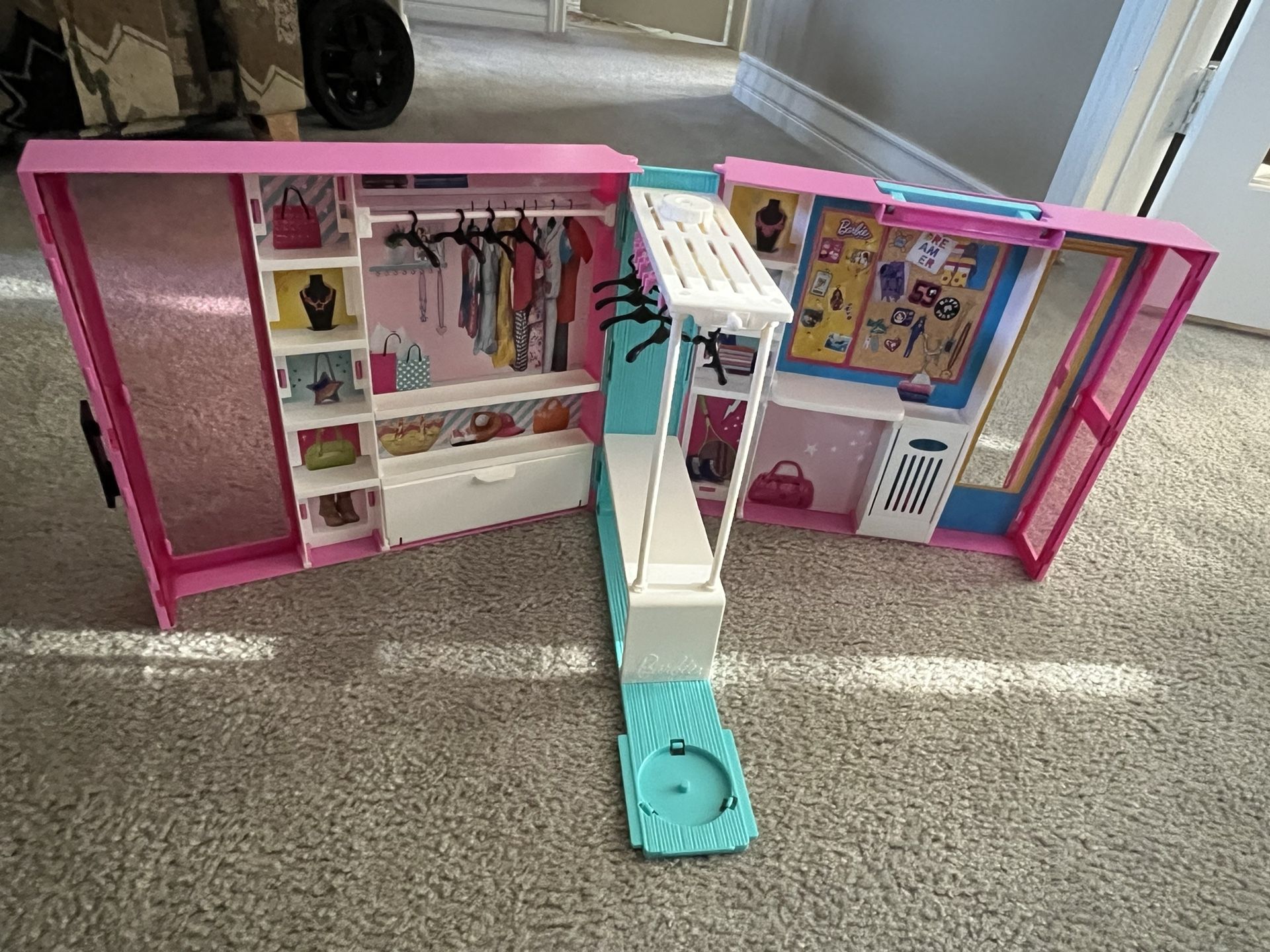Barbie Dream Closet
