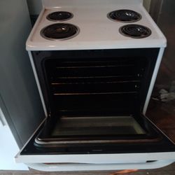 White frigidaire Coils stove