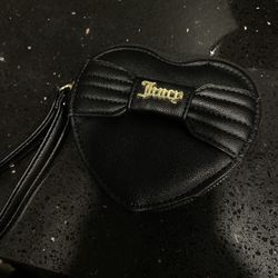 Juicy Couture Heart Wallet 