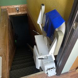 Harmar Mobility Pinnacle Stair Lift SL600