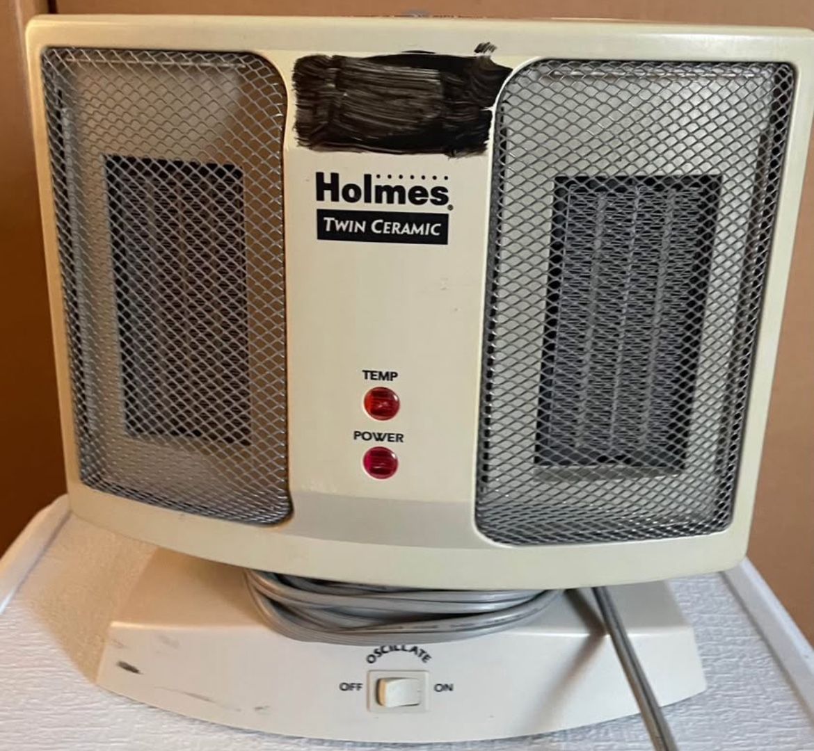 Heater - Space Heater w/Air Circulator Fan