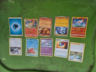10 Pokémon cards