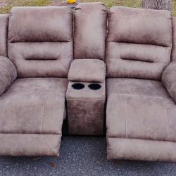 Dual Loveseat Recliner