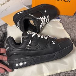 Mens Lv Trainers 