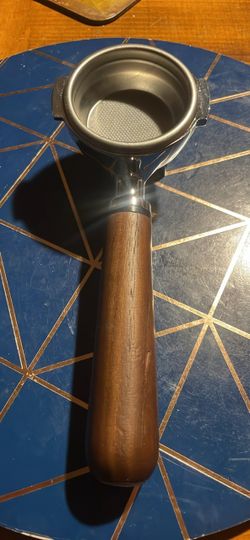 Wooden handed espresso portafilter 58 mm