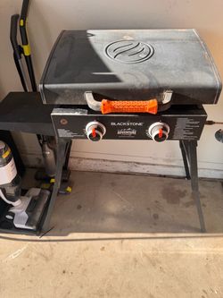 Blackstone Adventure Ready 2-Burner Griddle