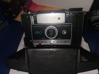 Polaroid Model 450 Land Camera