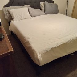 Temper Pedic Luxe Adapt King Size Bed And Headboard 