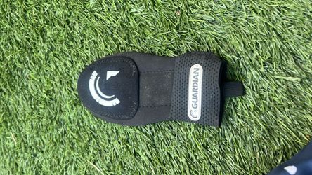 Sliding mitt