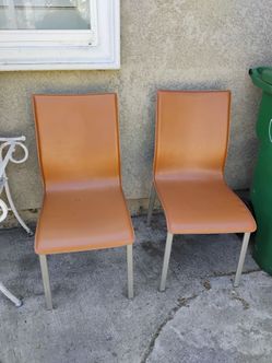 2 chairs
