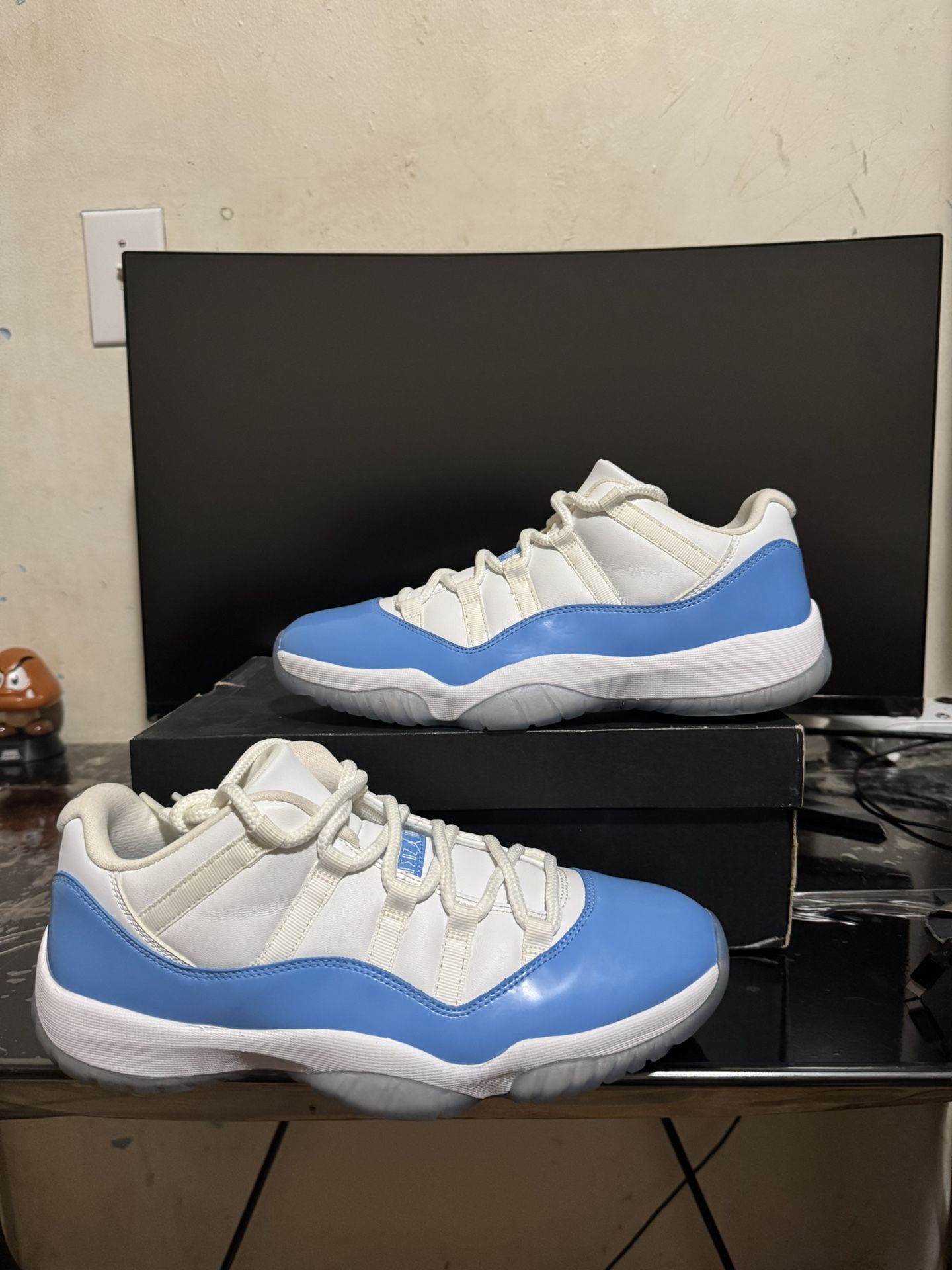 Air Jordan 11 ‘Unc’ University Blue Size 11