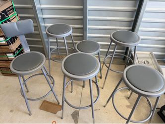 6 six chairs bar