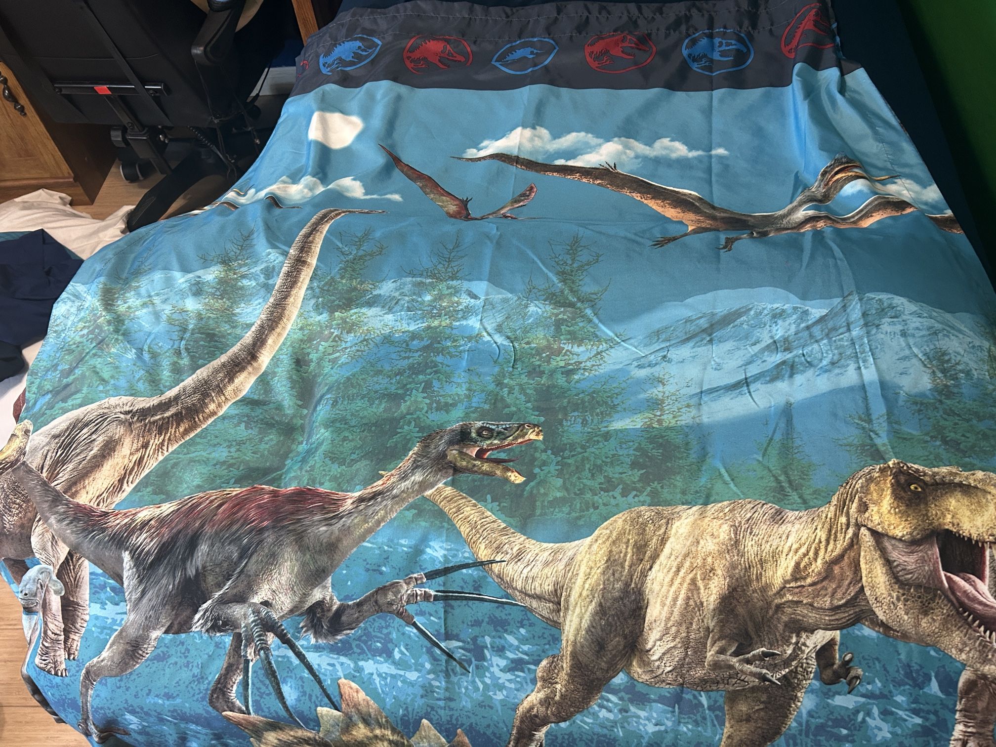 Jurassic Park Comfort And Matching Curtains