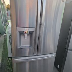 Refrigerator Kenmore Elite French Door 