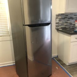 LG Stainless Steel Refrigerator 