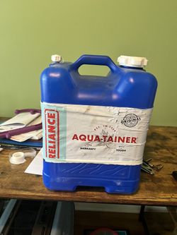 7 Gallon Camping Water Container 