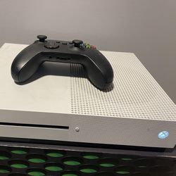 Xbox 1 For sale 