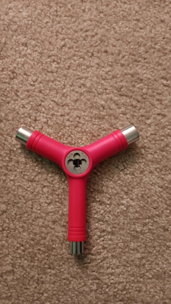 Skateboard T-tool For Skateboard $15