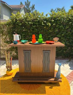 1960s Vintage Mid Century Dry Atomic style Bar