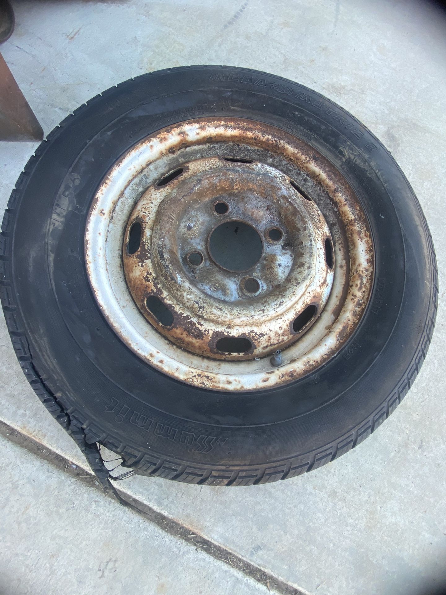 vw Early 4 Lug Rim (only 1)