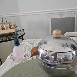 Vintage Stainless Penguin Ice Bucket A Few Spot Under Lid Never Use Only As Decor Over 30 Years  25 Obo