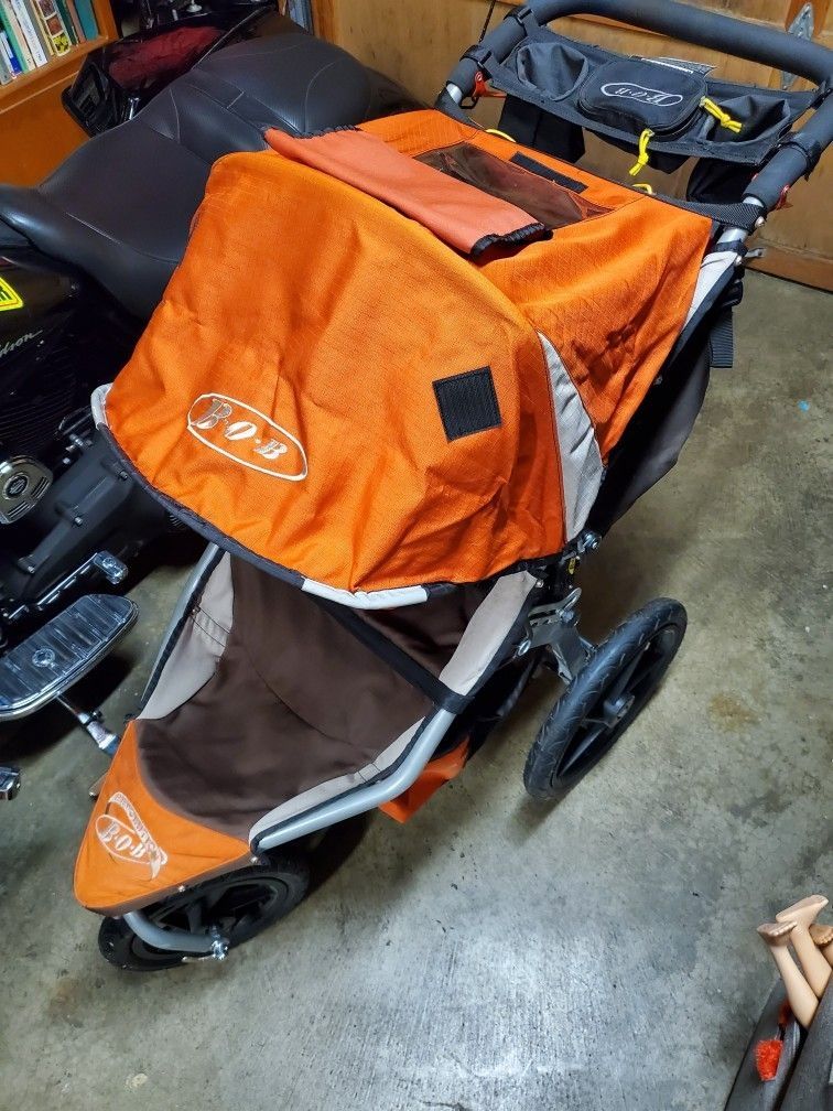BOB Revolution Stroller