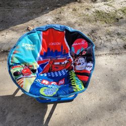 KIDS FOLDING CHAIR 