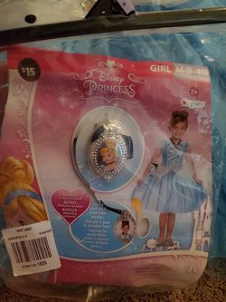 Costume