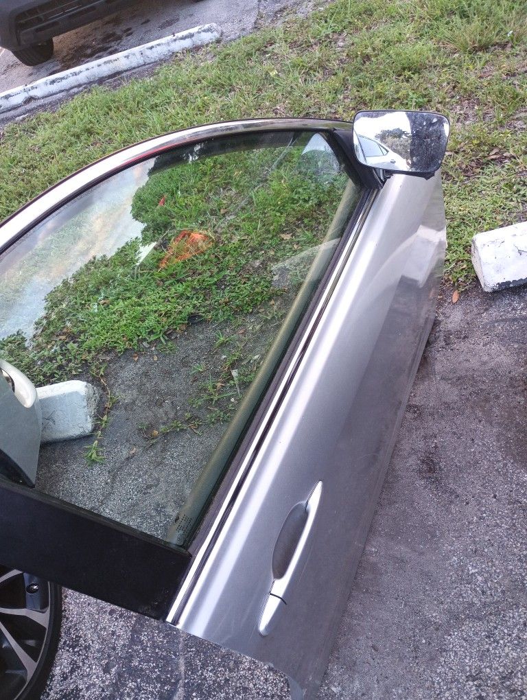 2012 Toyota Camry Le Passenger Side Door