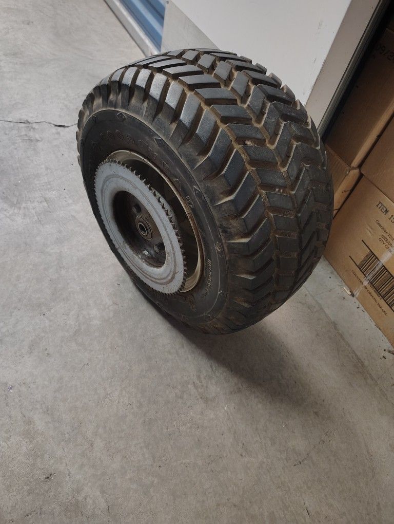 LARGE MINI BIKE BACK TIRE-18-8.50/8 CASH ONLY -NO TRADES 