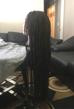 Hand braided Senegalese twists 32 inch