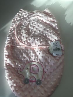 Super soft and cozy. New never used $25 or best offer. 3-6 months 27616 zip code close to triangle town mall