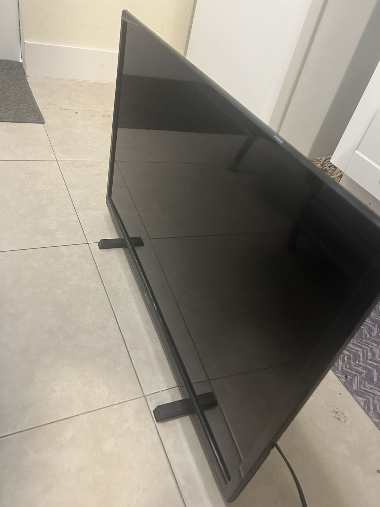 Phillip 32” TV