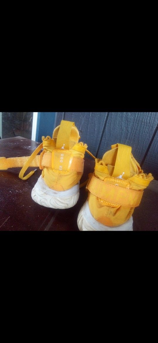 Jordan's Size 8