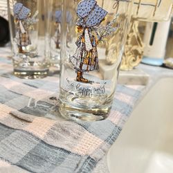 Vintage Glass Cup Set