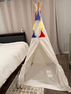 Kids tent teepee, linen like play hut.