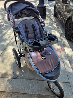 Baby Trend Expedition Jogging Stroller