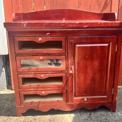 Convertible Baby Changing Table/ Dresser 