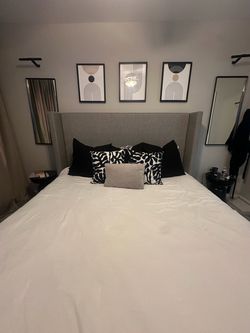 King Size Bed With Drawer