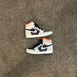 Jordan 1 Hyper Crimson Size 11