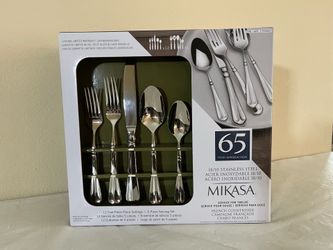 NEW Mikasa 65 Piece 18/10 Stainless Steel Flatware Set For 12 🌸 Sealed
