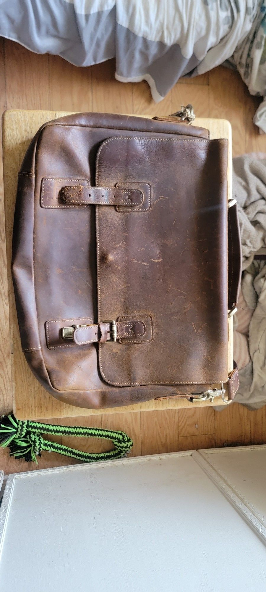 Kattee Leather Messenger Bag