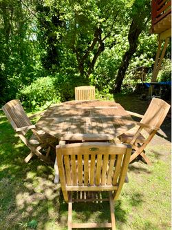 *Real* Teak Outdoor Patio Dining Set