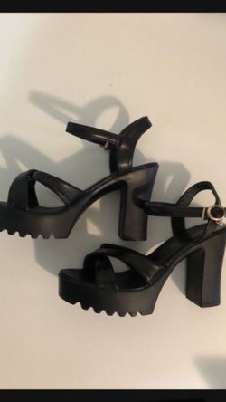 Platform Sandals Size 7