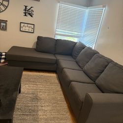 Couch /Sofa