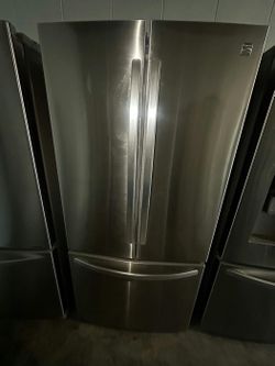 Kenmore French Door Fridge in Stainless Steel