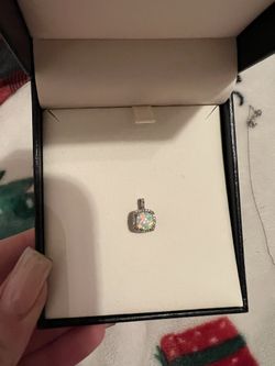 Opal Pendant Necklace 10k White Gold
