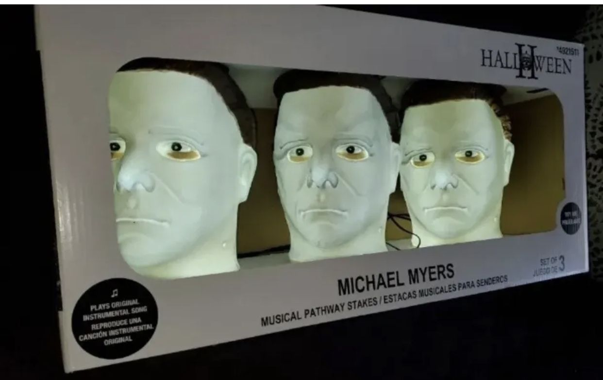 Halloween II Michael Myers LED Musical Pathway Lights Stakes Set of 3 New 2022